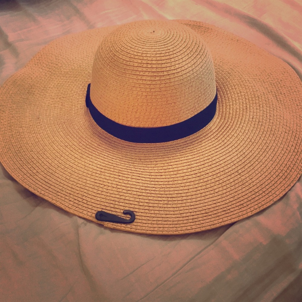 Woven sun hat
